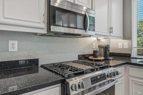2562 Silver Spur Drive Santa Rosa CA 95407
