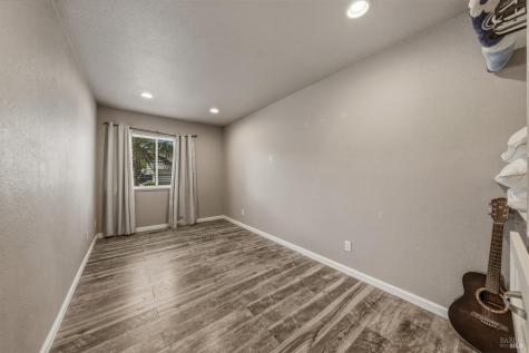 2562 Silver Spur Drive Santa Rosa CA 95407