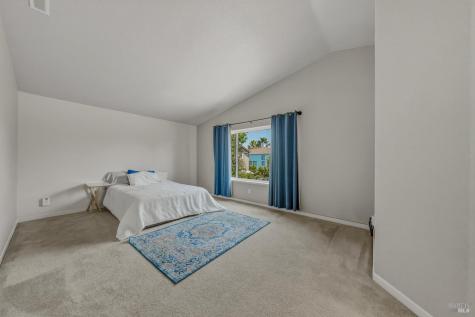 2562 Silver Spur Drive Santa Rosa CA 95407
