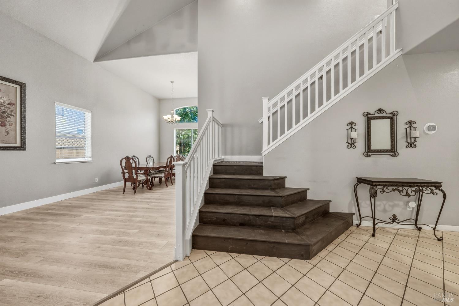 2562 Silver Spur Drive Santa Rosa CA 95407