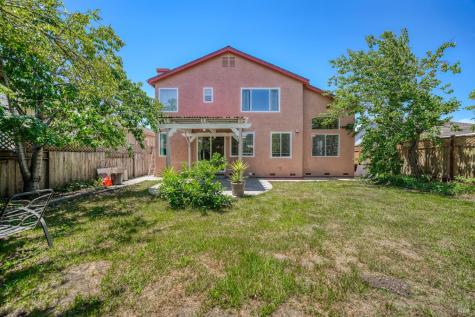 2562 Silver Spur Drive Santa Rosa CA 95407