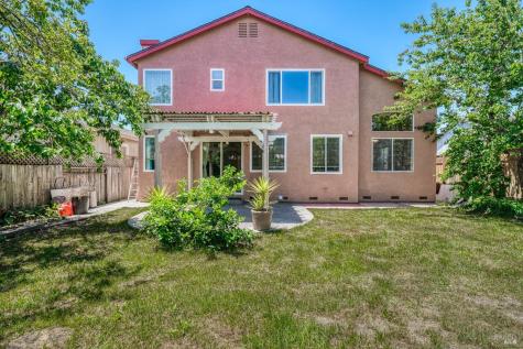 2562 Silver Spur Drive Santa Rosa CA 95407