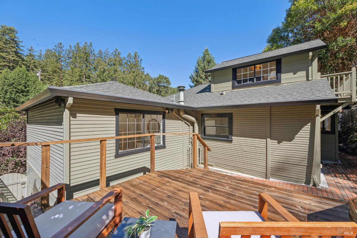 25 Allyn Avenue San Anselmo CA 94960