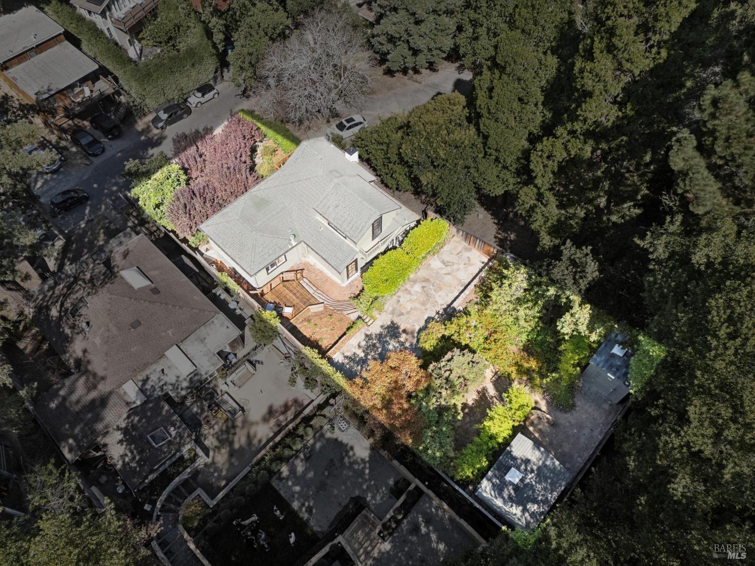 25 Allyn Avenue San Anselmo CA 94960