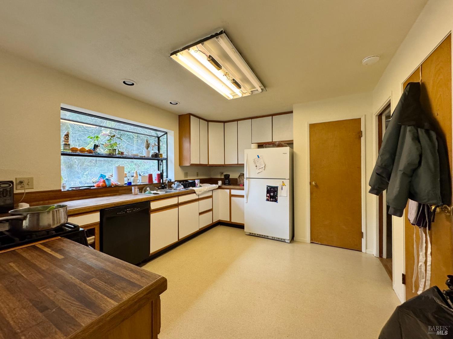 5083 Dry Creek Road Napa CA 94558
