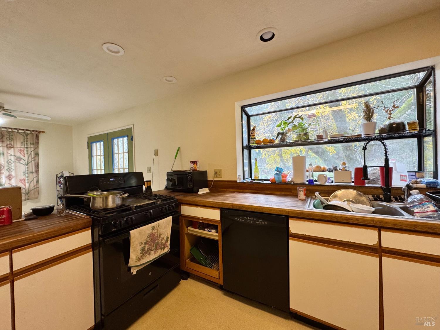 5083 Dry Creek Road Napa CA 94558