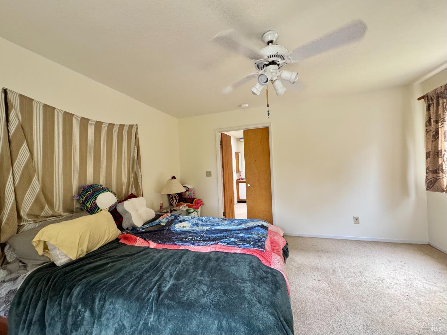 5083 Dry Creek Road Napa CA 94558
