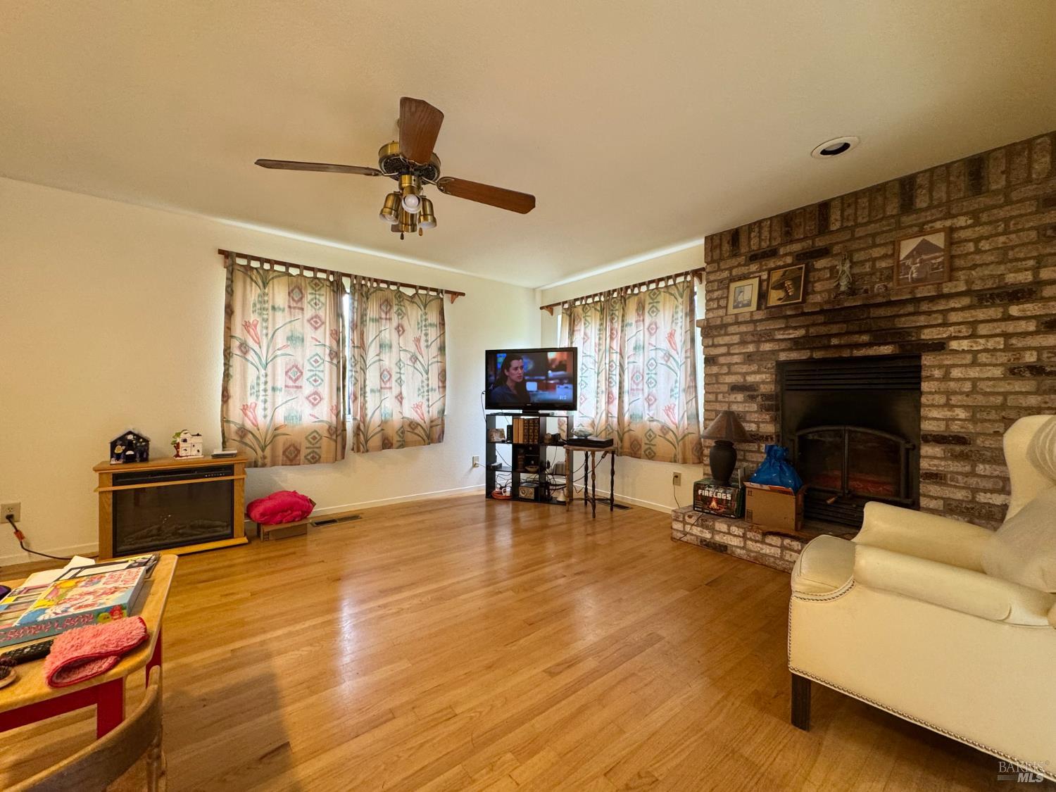 5083 Dry Creek Road Napa CA 94558
