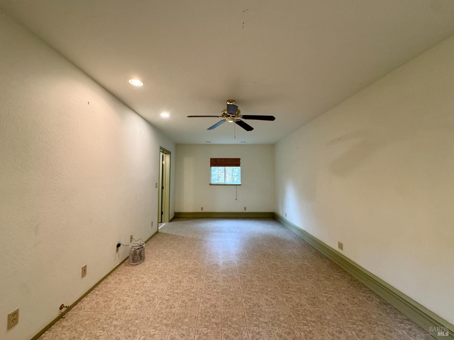 5083 Dry Creek Road Napa CA 94558