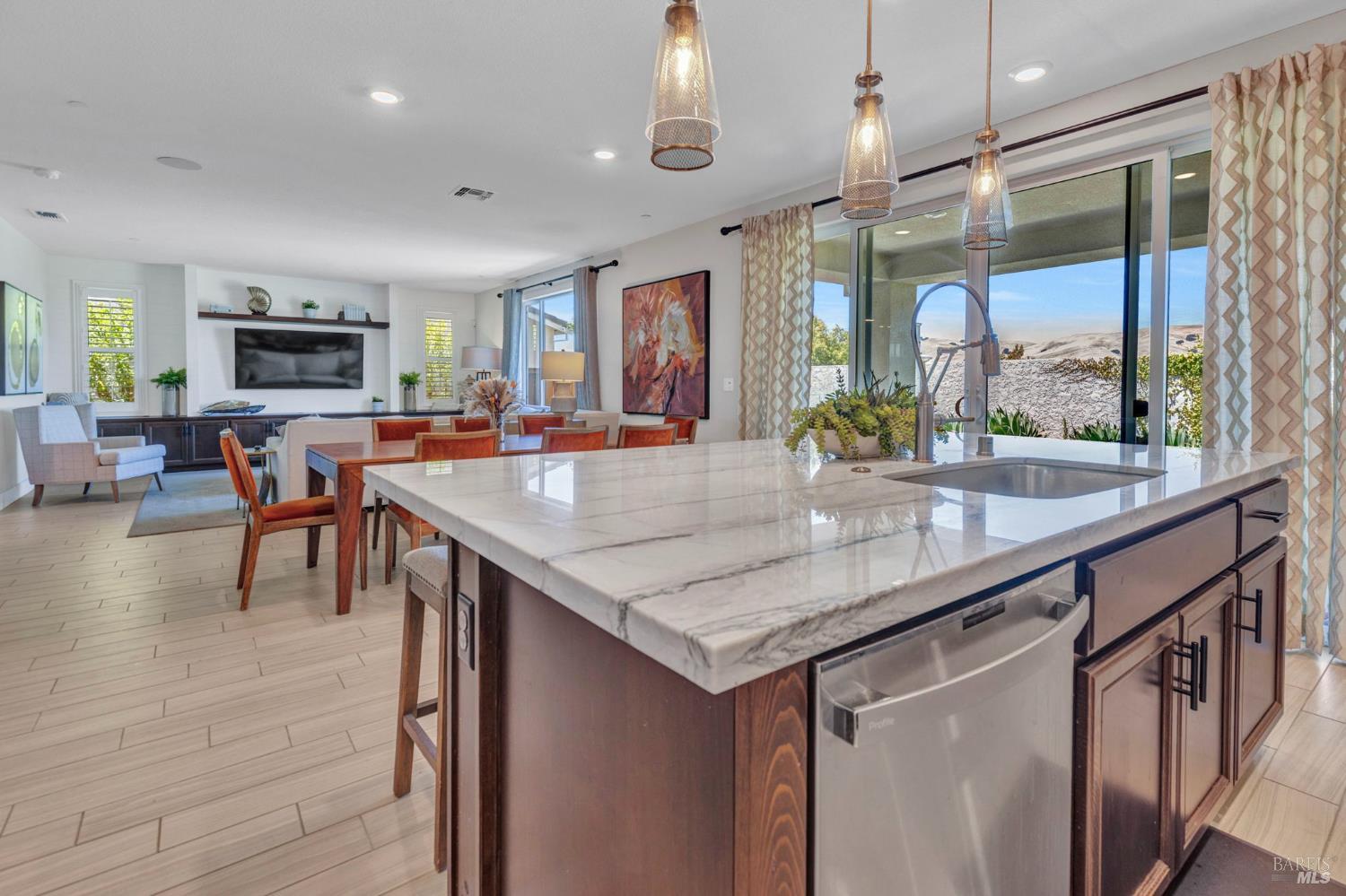 2482 Elan Drive Fairfield CA 94533
