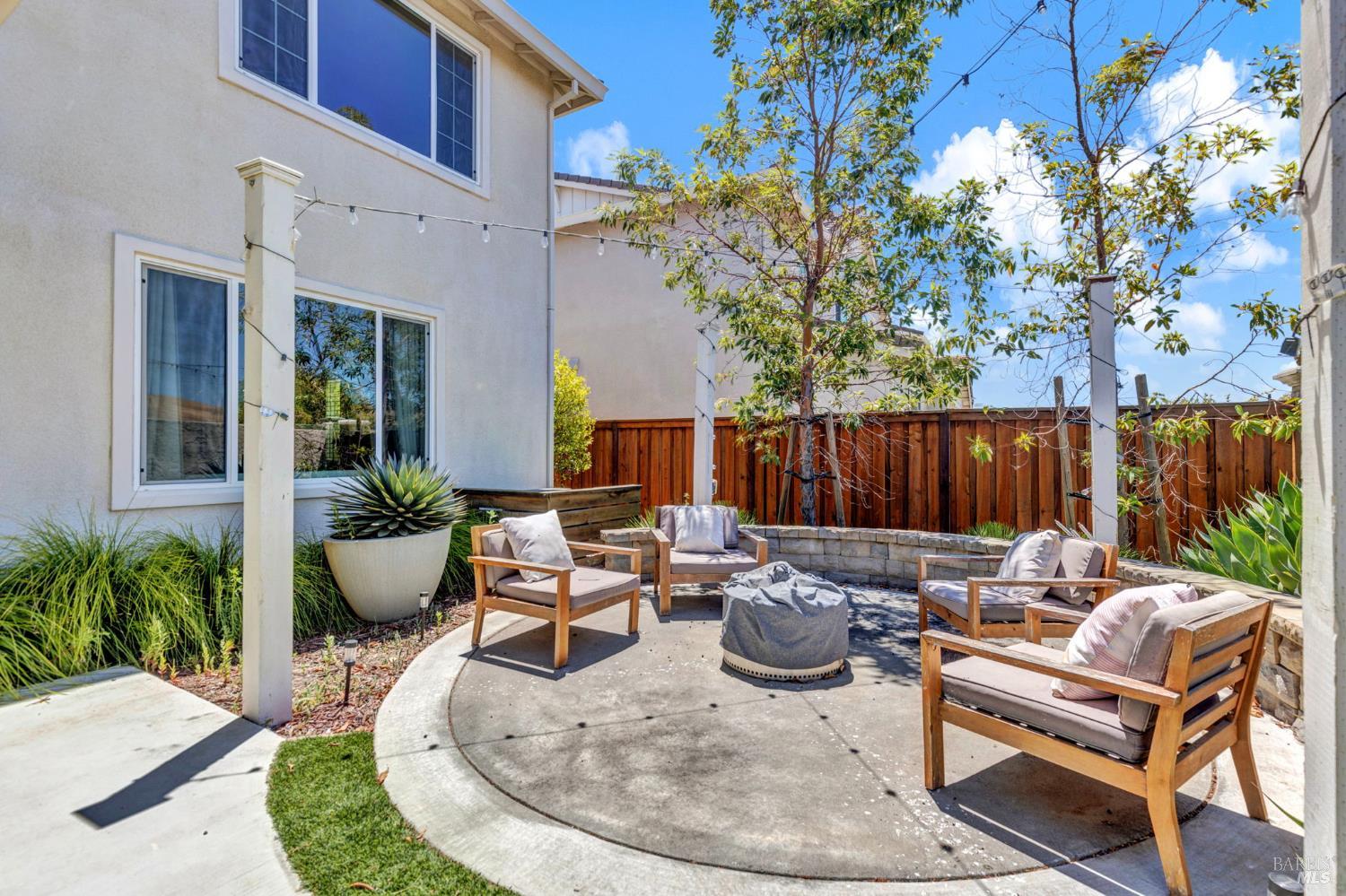 2482 Elan Drive Fairfield CA 94533