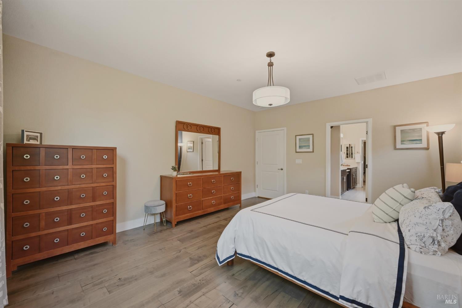 239 Saffron Court Napa CA 94559
