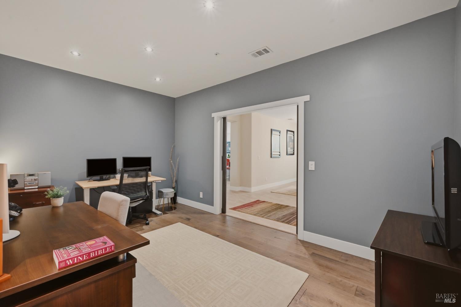 239 Saffron Court Napa CA 94559