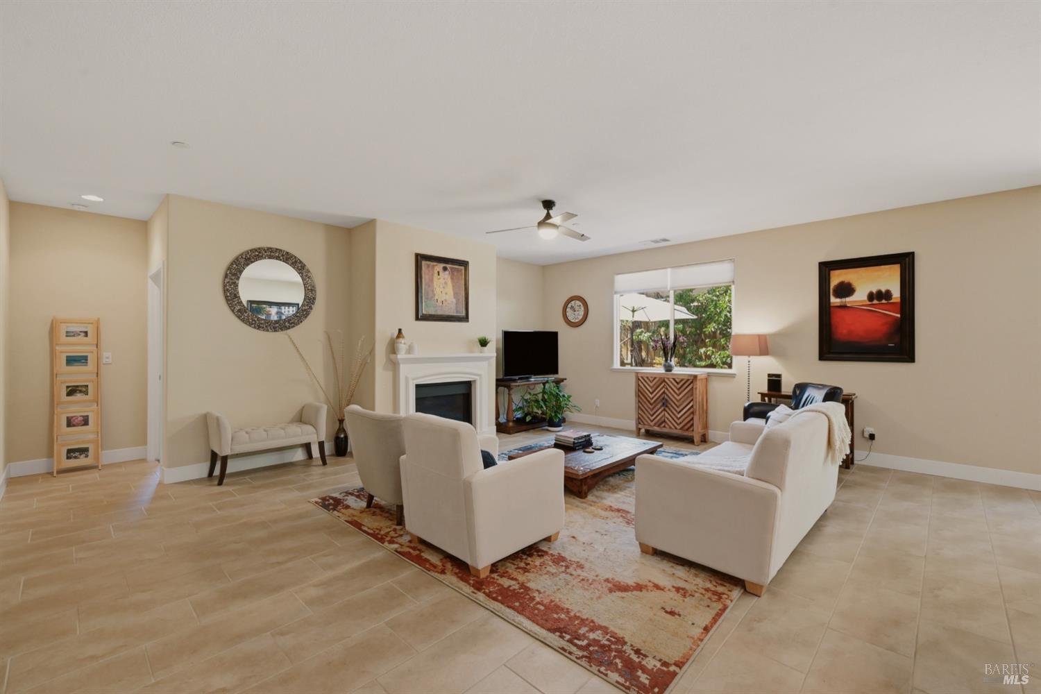 239 Saffron Court Napa CA 94559