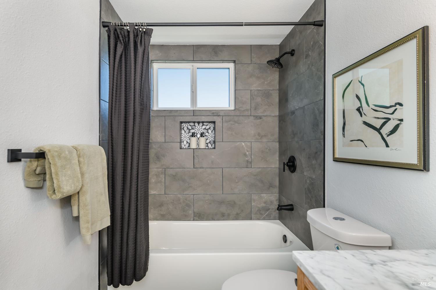 1649 Baywood Drive Petaluma CA 94954