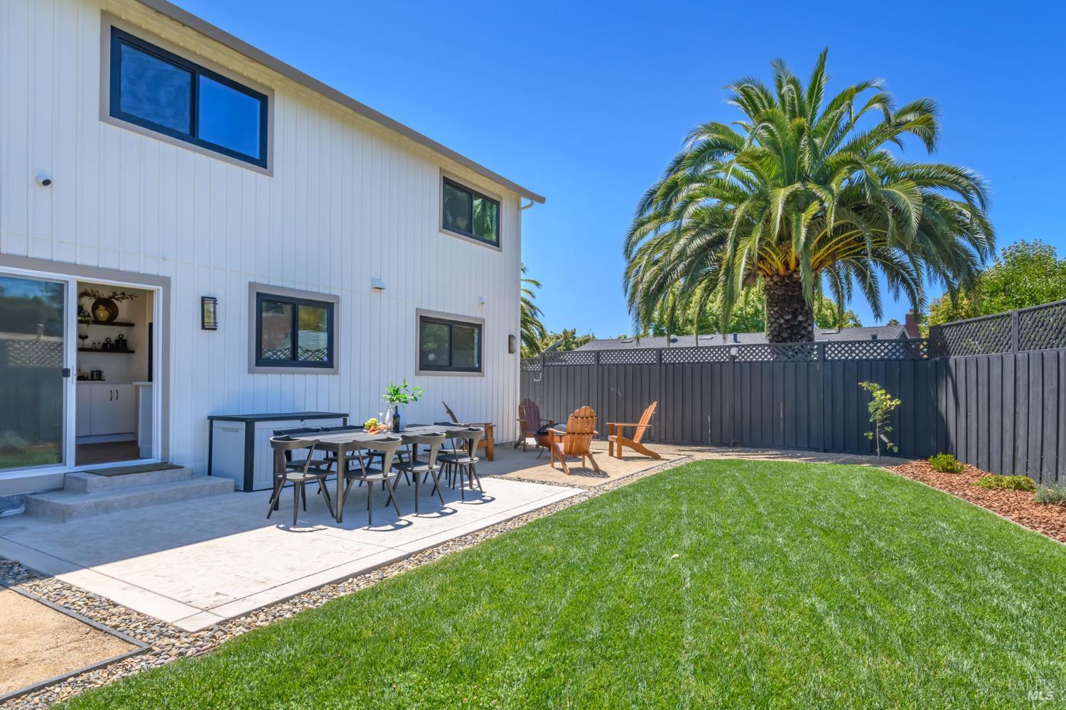 1649 Baywood Drive Petaluma CA 94954