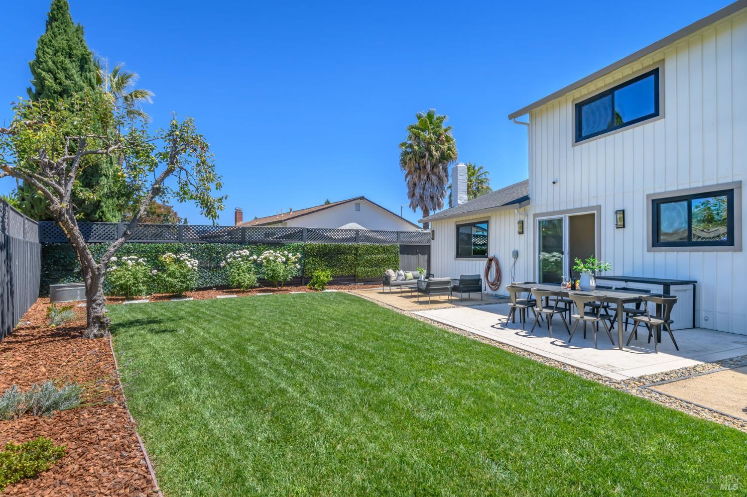 1649 Baywood Drive Petaluma CA 94954