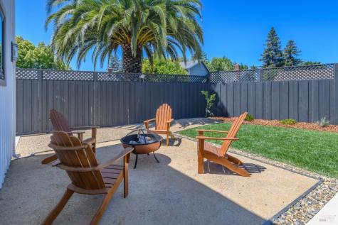 1649 Baywood Drive Petaluma CA 94954