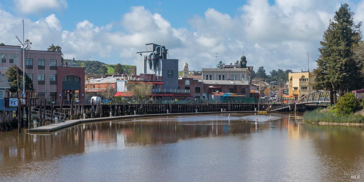 1649 Baywood Drive Petaluma CA 94954