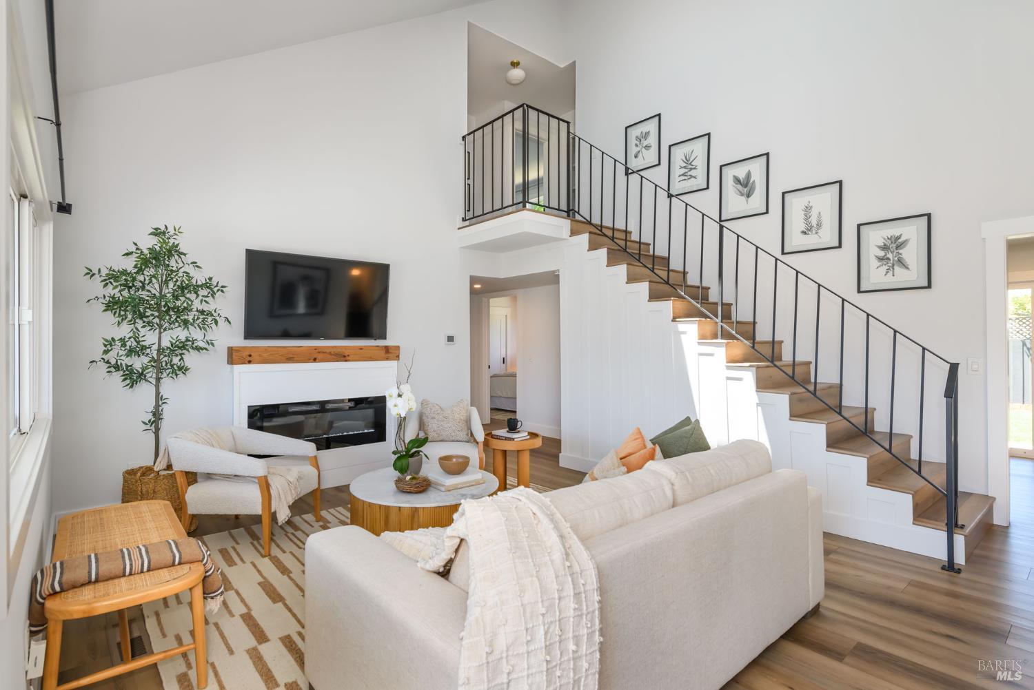 1649 Baywood Drive Petaluma CA 94954