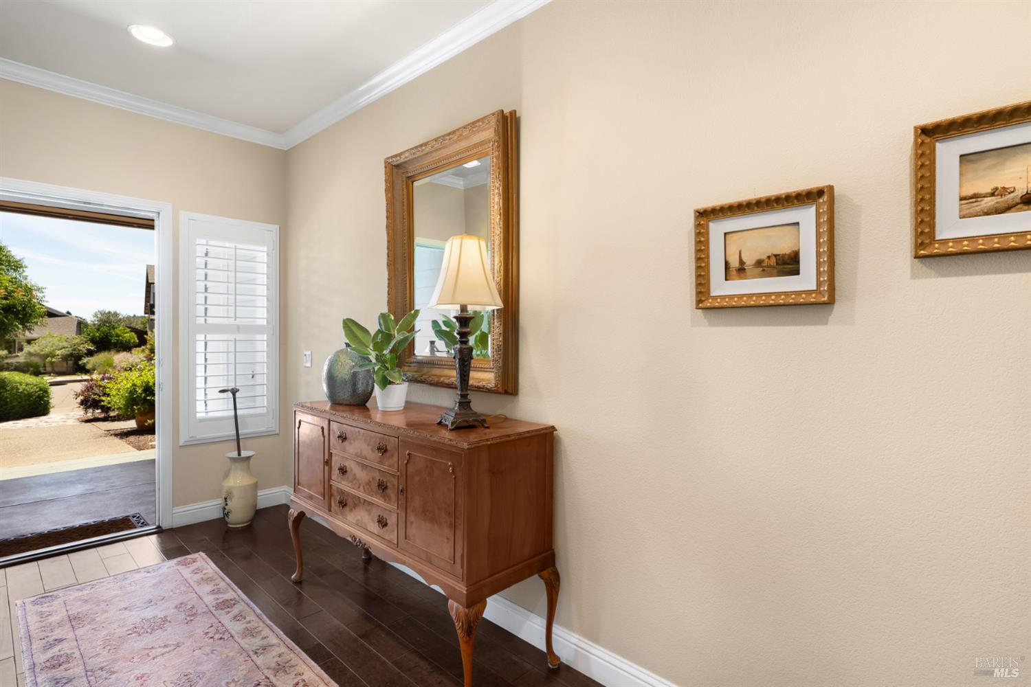 310 Buckeye Circle Cloverdale CA 95425