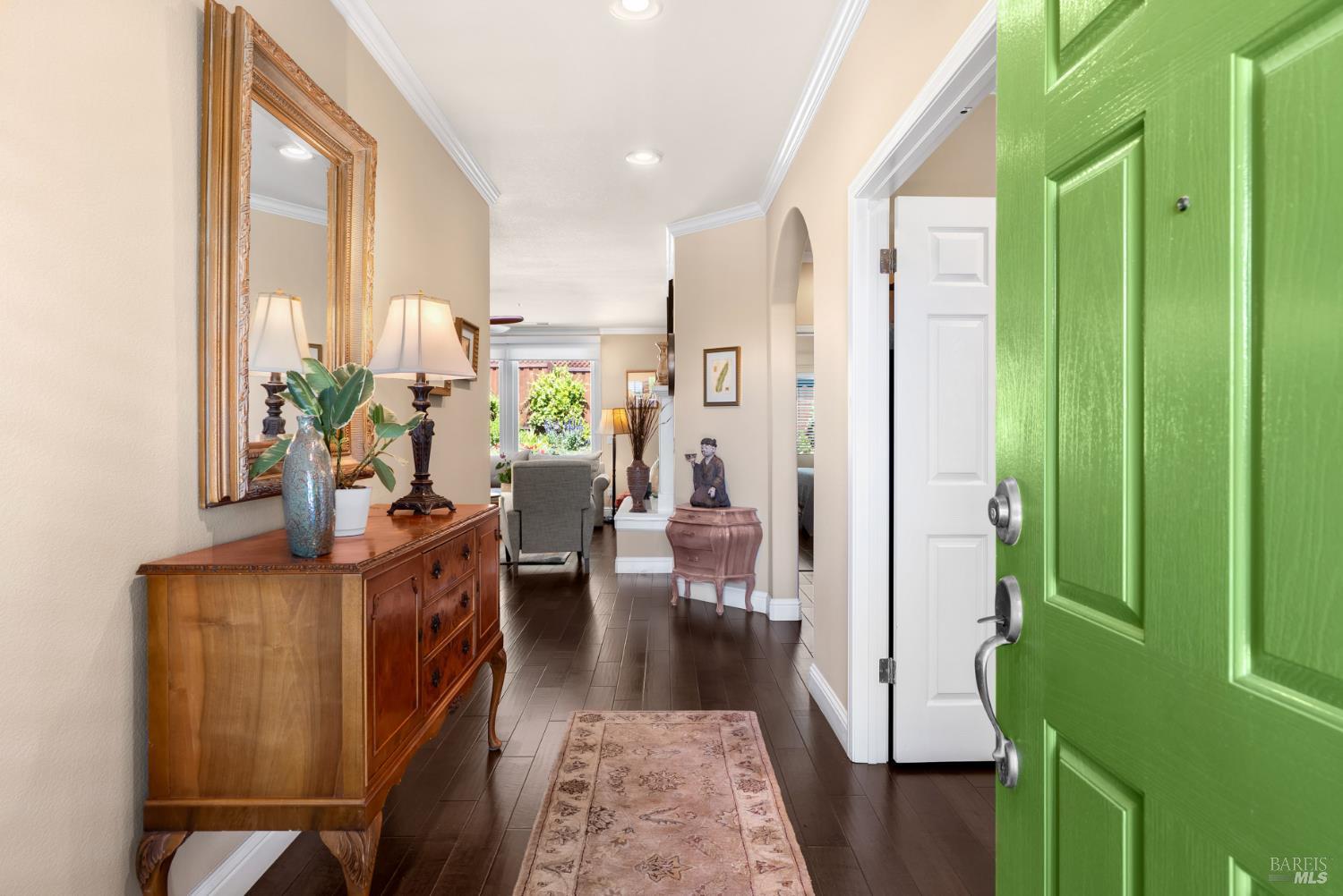 310 Buckeye Circle Cloverdale CA 95425