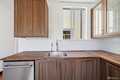 1511 Jerrold Avenue San Francisco CA 94124