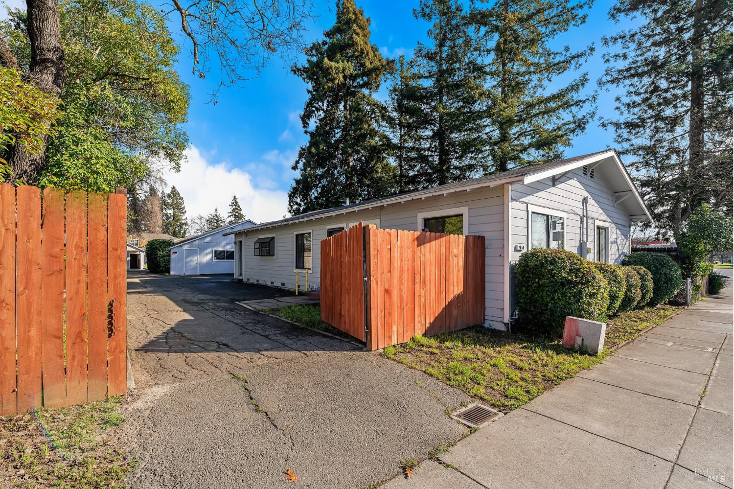 2050 Marlow Road Santa Rosa CA 95403