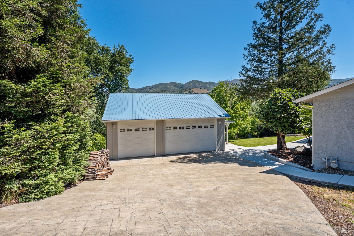 800 Riverside Drive Ukiah CA 95482
