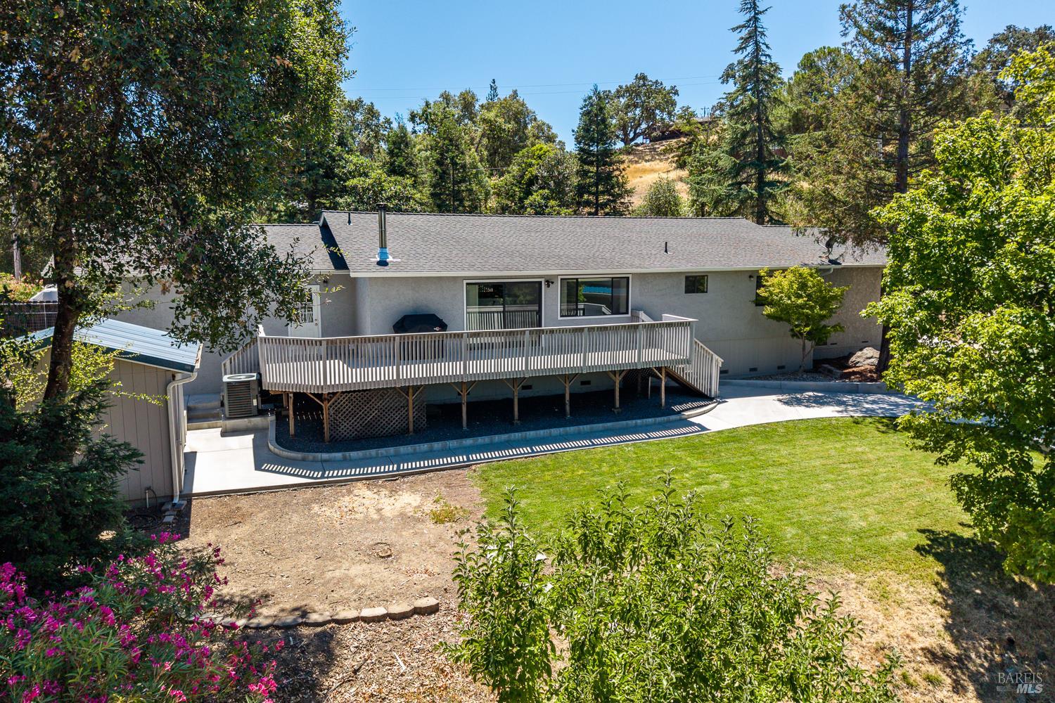 800 Riverside Drive Ukiah CA 95482