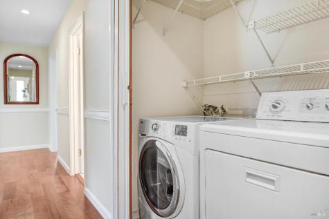 25 Roosevelt Avenue San Rafael CA 94903