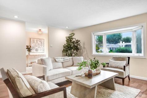 25 Roosevelt Avenue San Rafael CA 94903