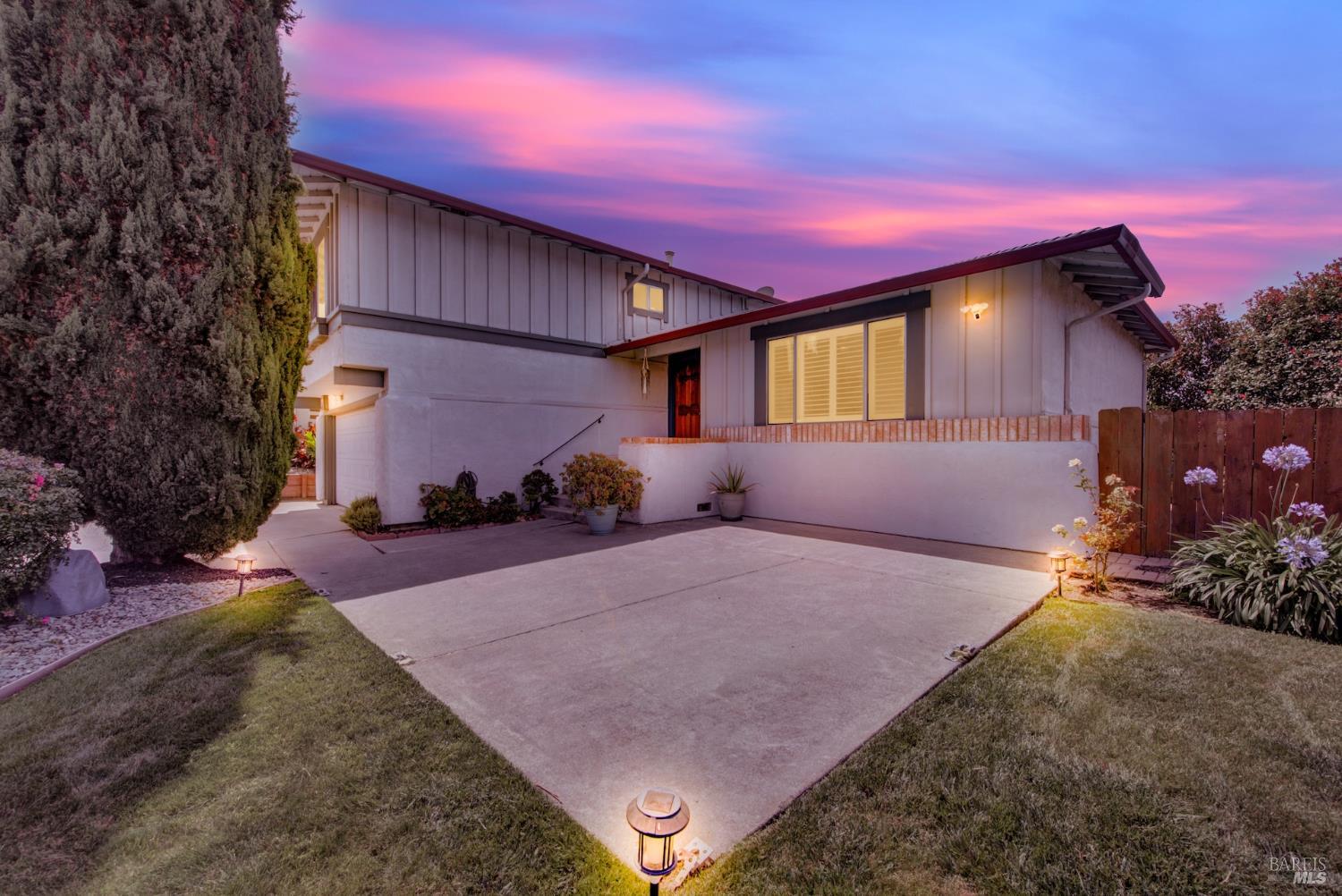 1305 Corcoran Avenue Vallejo CA 94589
