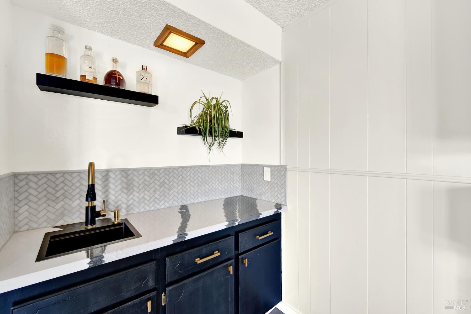1305 Corcoran Avenue Vallejo CA 94589