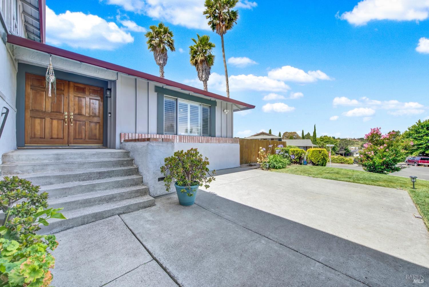 1305 Corcoran Avenue Vallejo CA 94589