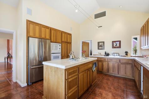 2045 Muniz Ranch Road Jenner CA 95450
