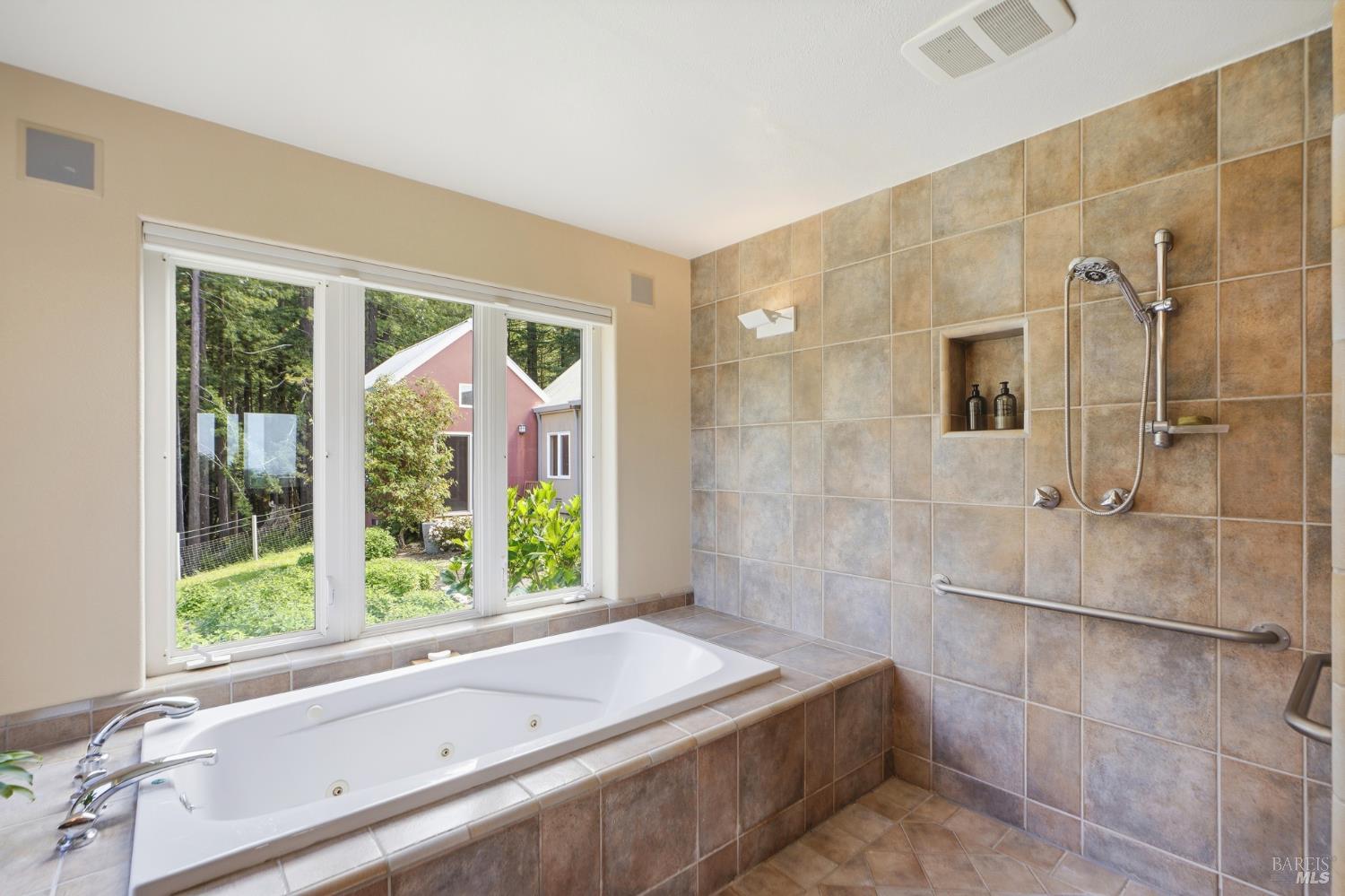 2045 Muniz Ranch Road Jenner CA 95450
