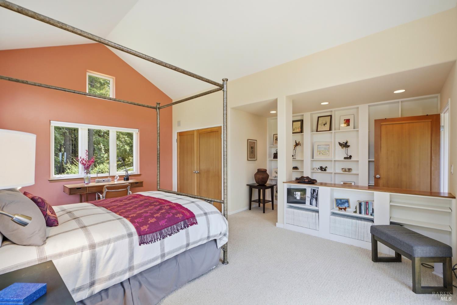 2045 Muniz Ranch Road Jenner CA 95450