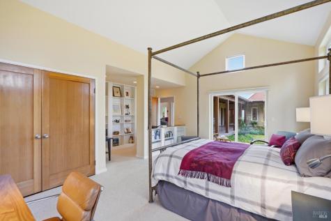 2045 Muniz Ranch Road Jenner CA 95450