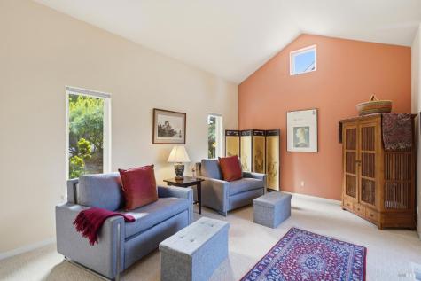 2045 Muniz Ranch Road Jenner CA 95450