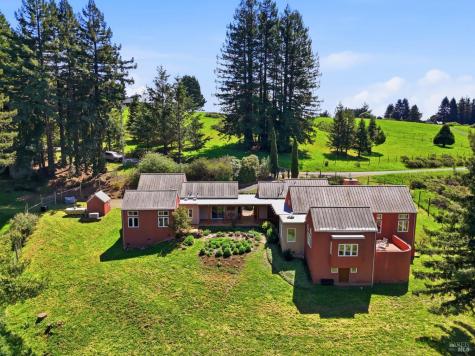 2045 Muniz Ranch Road Jenner CA 95450
