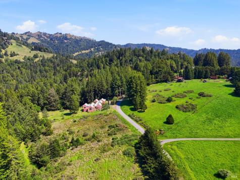 2045 Muniz Ranch Road Jenner CA 95450