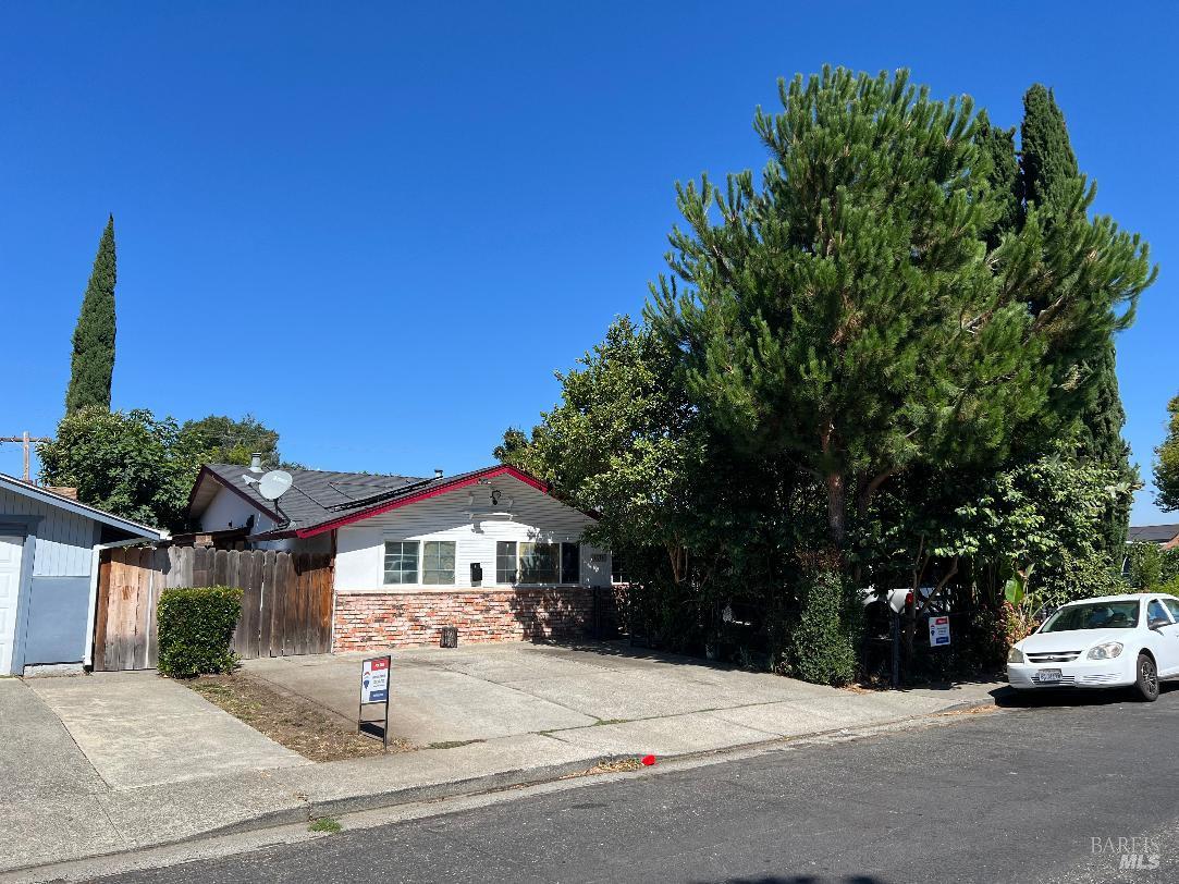 1831 Clay Street Fairfield CA 94533