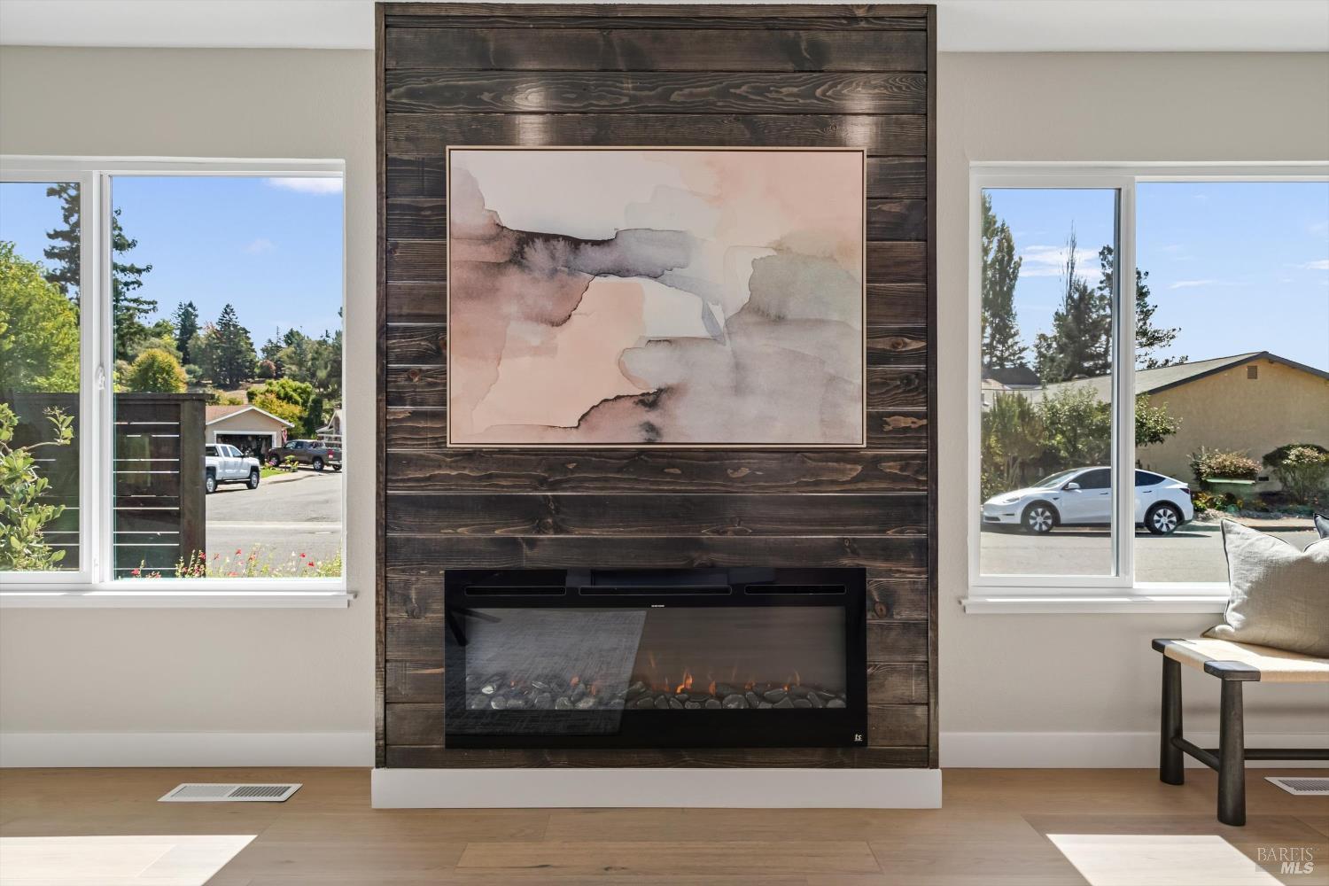 8268 Valley View Drive Sebastopol CA 95472