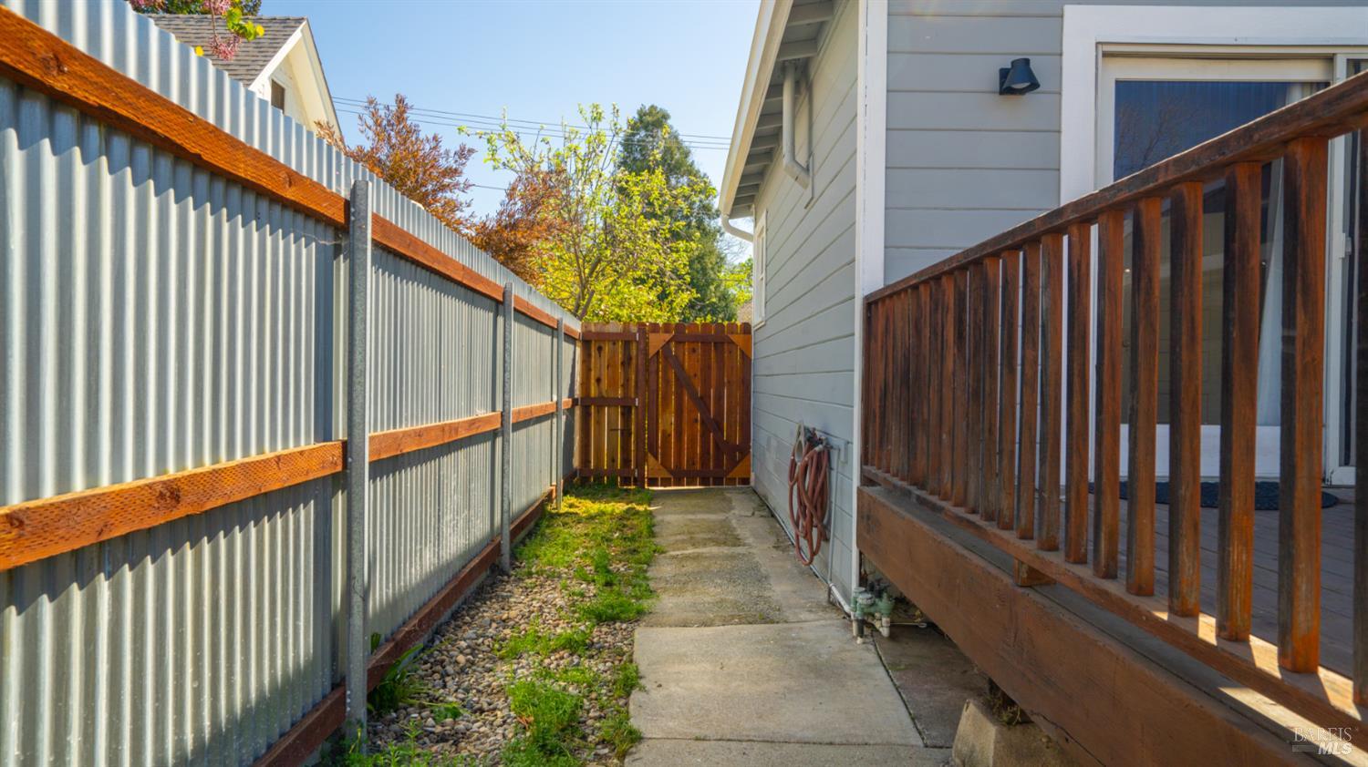 125 Kendal Street Vacaville CA 95688