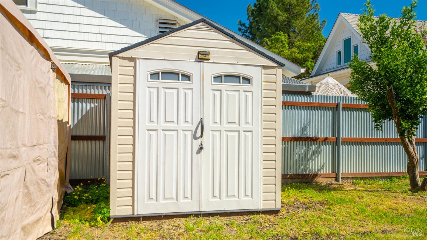 125 Kendal Street Vacaville CA 95688