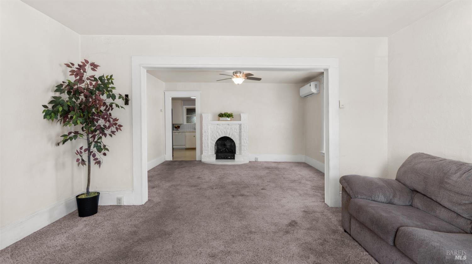 125 Kendal Street Vacaville CA 95688