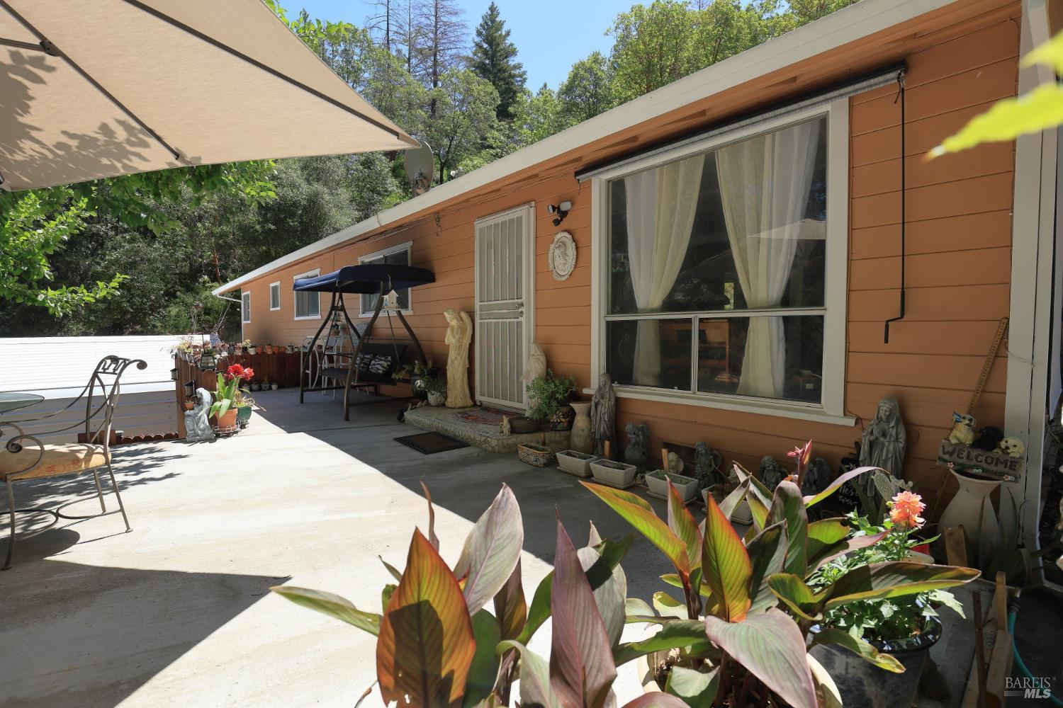 15951 Tomki Road Redwood Valley CA 95470