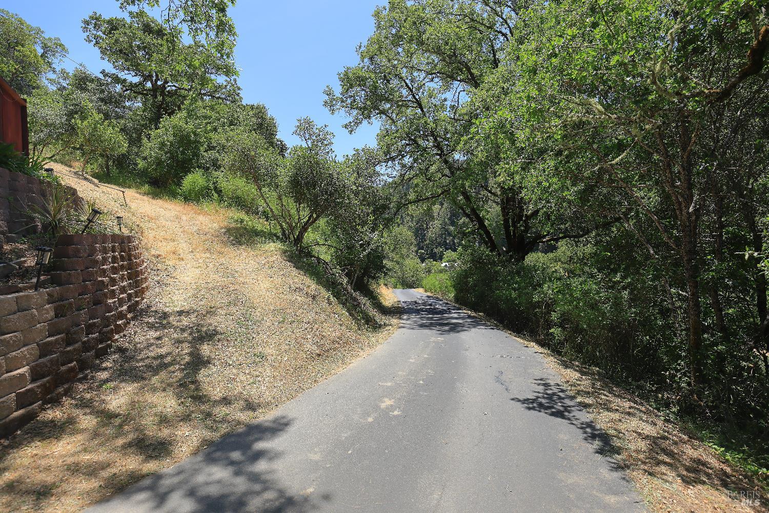 15951 Tomki Road Redwood Valley CA 95470