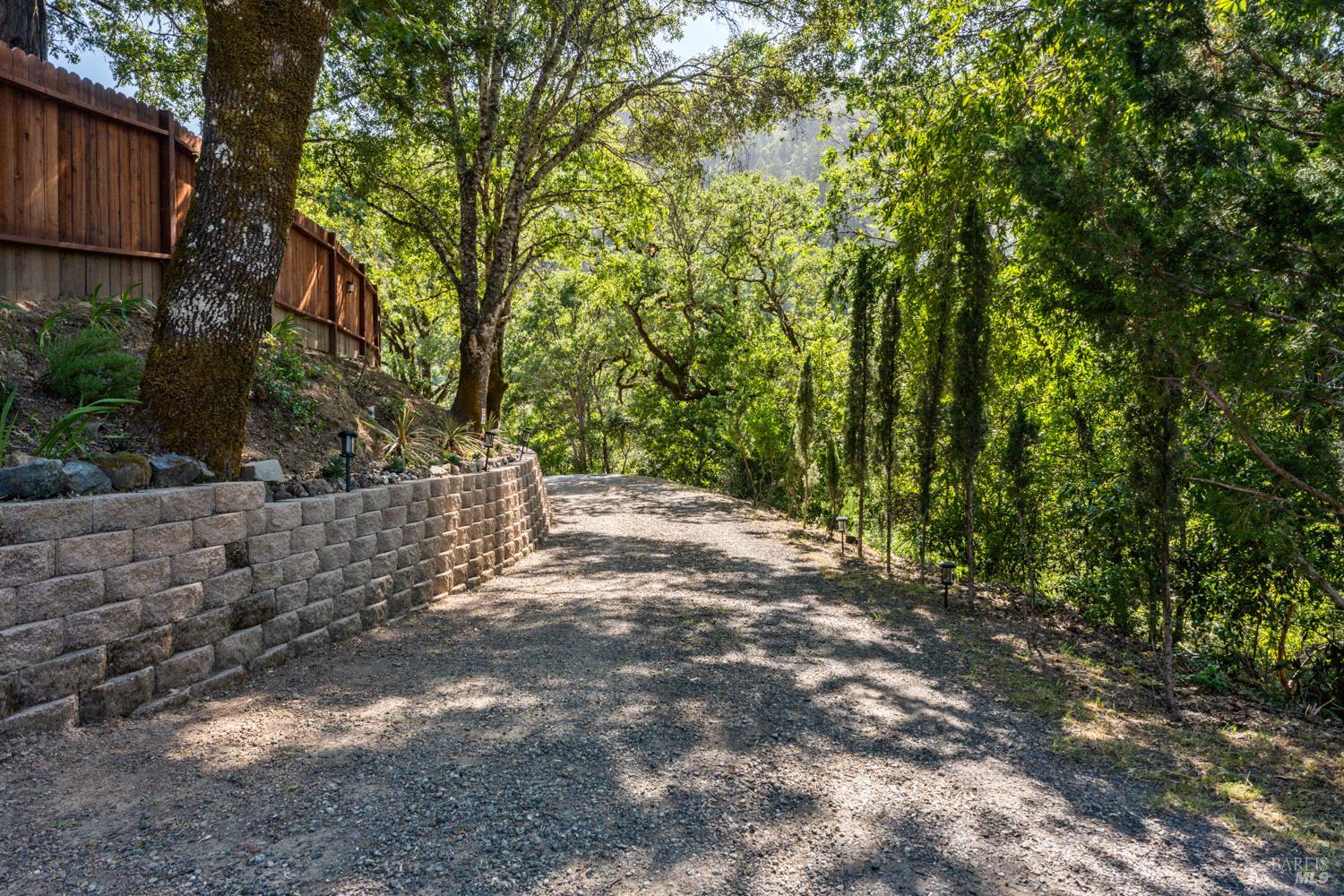 15951 Tomki Road Redwood Valley CA 95470